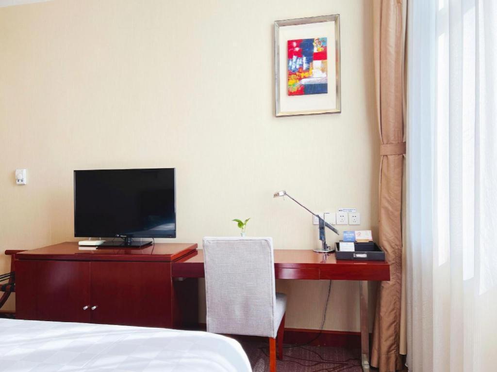 Qingdao Blue Horizon Hotel Licang Esterno foto