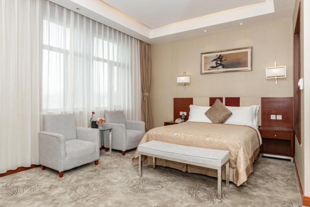 Qingdao Blue Horizon Hotel Licang Esterno foto